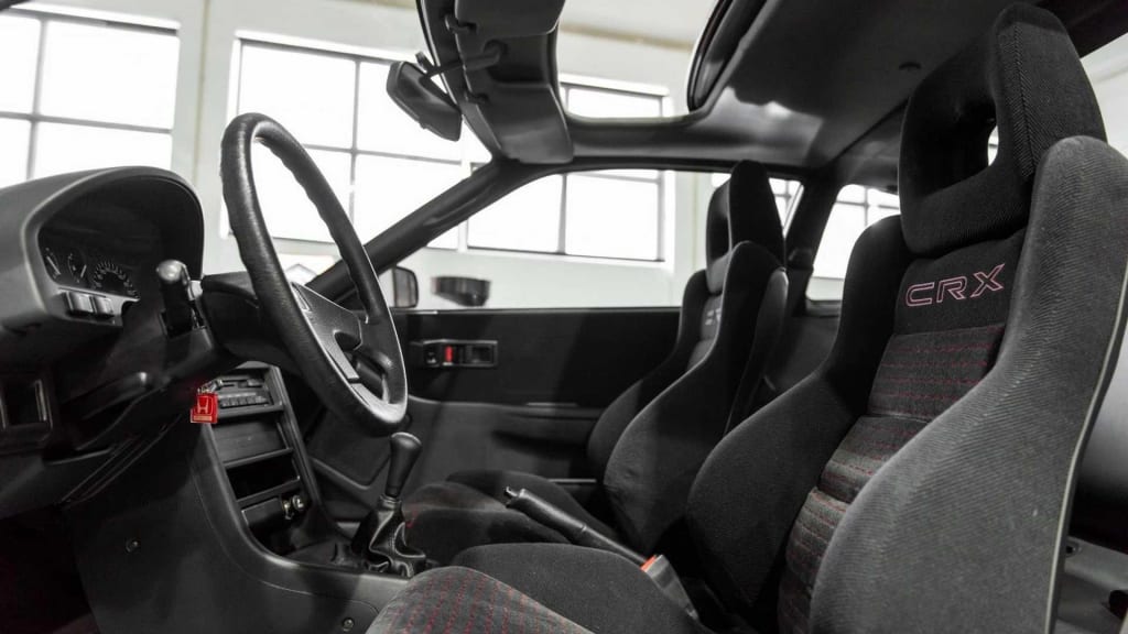 honda-cr-x-31-nam-tuoi-gia-ngang-xe-sang-3